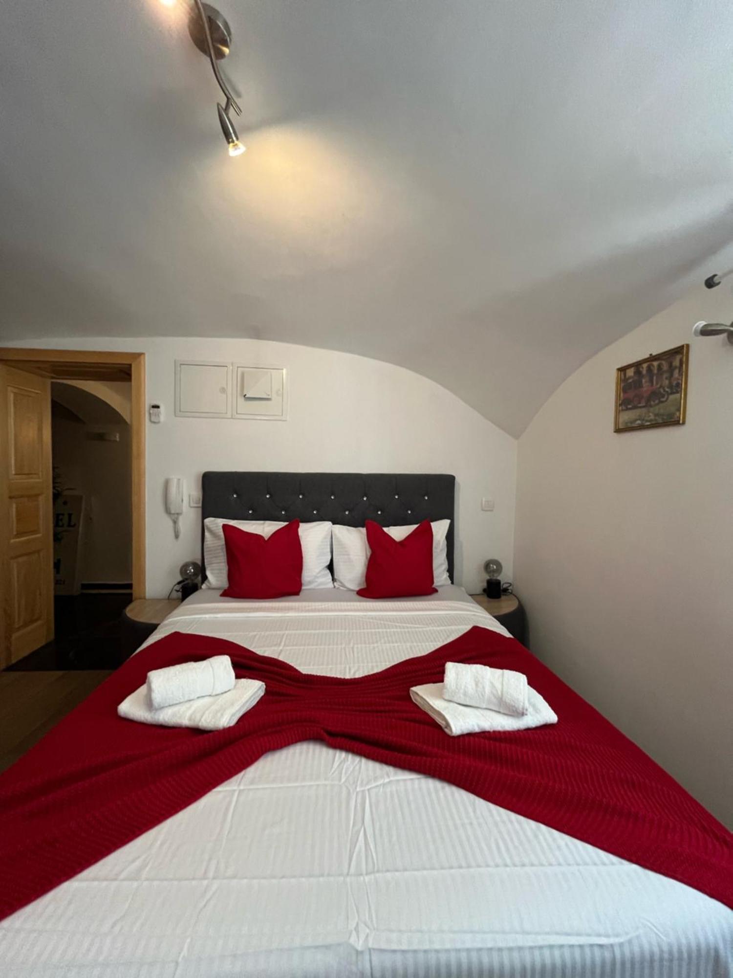 לובליאנה Hotel Siska מראה חיצוני תמונה